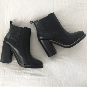 Black Forever 21 boots